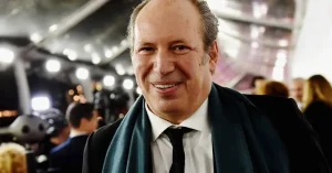 Kim jest Hans Zimmer i dlaczego jego muzyka tak dobrze sprawdza się na żywo